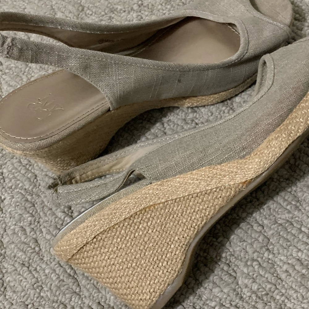 Wedges - Picture 2 of 4